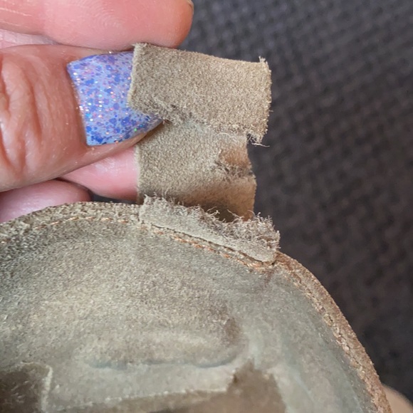 Alberto Fermani pull on suede ankle boots - Picture 5 of 8